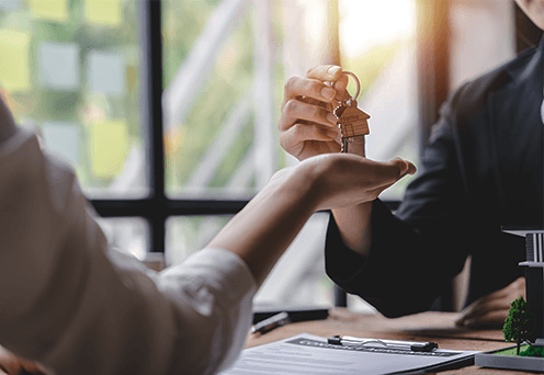 Mortgager vs Mortgagee:  Understanding the difference between mortgagor vs mortgagee when taking out a mortgage or home loan ensures you know what you are getting into. 