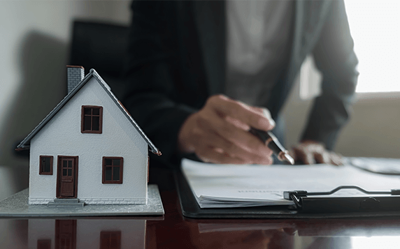 As the name suggests, bad credit home loans are loans for borrowers with poor credit scores. These loans often carry a higher than usual interest rate to square off the risk of lending to someone with a low credit score who is at a higher risk of defaulting on payments. As the name suggests, bad credit home loans are loans for borrowers with poor credit scores. These loans often carry a higher than usual interest rate to square off the risk of lending to someone with a low credit score who is at a higher risk of defaulting on payments.
